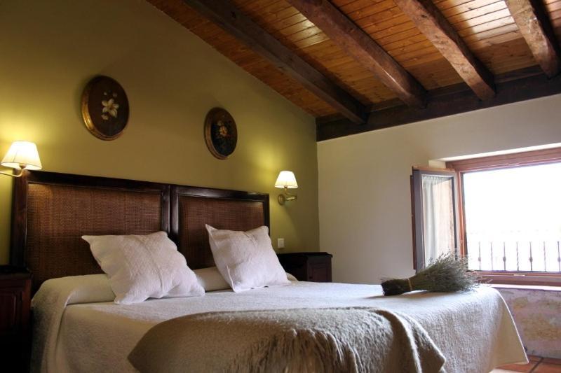 Hostal La Casona de Lucía Siguenza Exterior foto