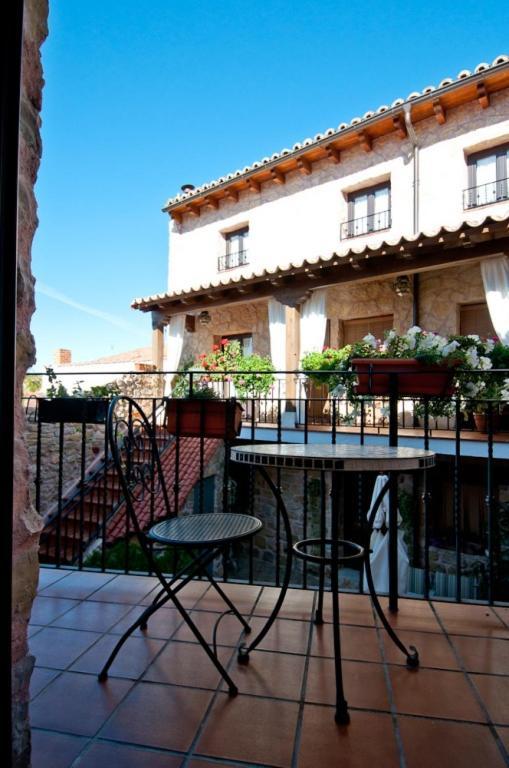 Hostal La Casona de Lucía Siguenza Exterior foto